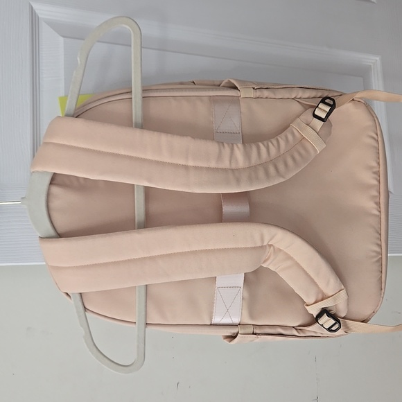 NWT All In Motion Travel Backpack Cream Tan - Picture 6 of 8